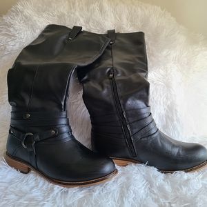 Journee  Black Wide Calf  Tall Boots Size 8.5 